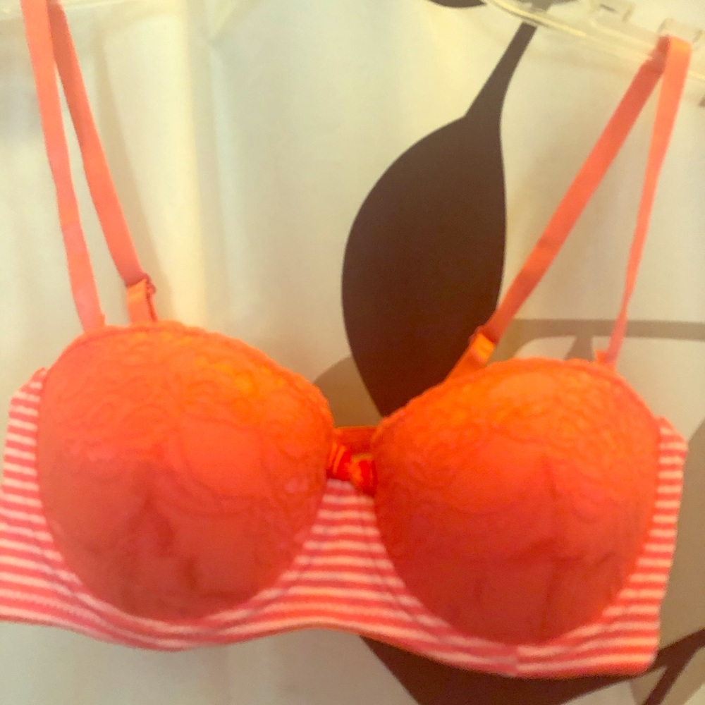 Native intimates hot pink size 34B Push up bra